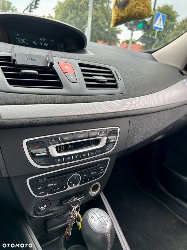 Renault Megane 1.6 16V Dynamique - 21