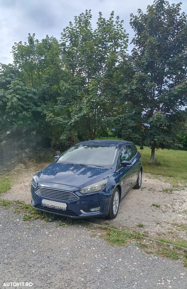 Ford Focus - 8