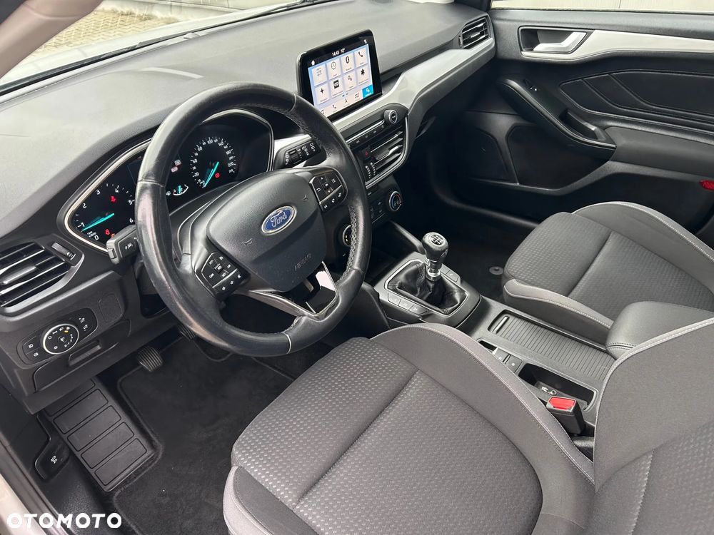 Ford Focus 1.5 EcoBlue Start-Stopp-System COOL&CONNECT - 9