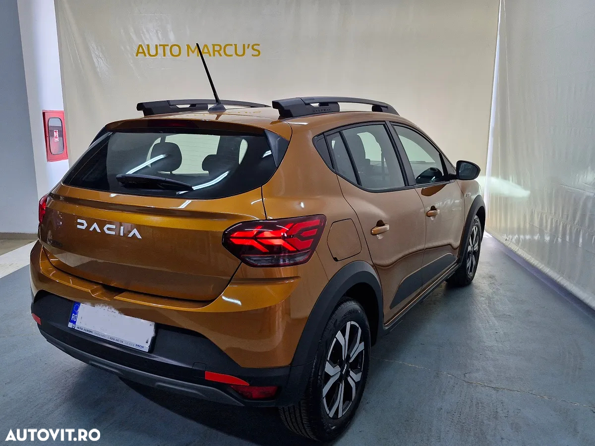 Dacia Sandero Stepway ECO-G 100 MT6 Comfort - 2
