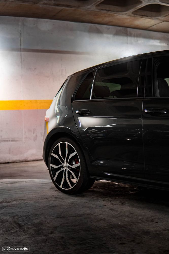 VW Golf GTI Performance BlueMotion DSG - 3