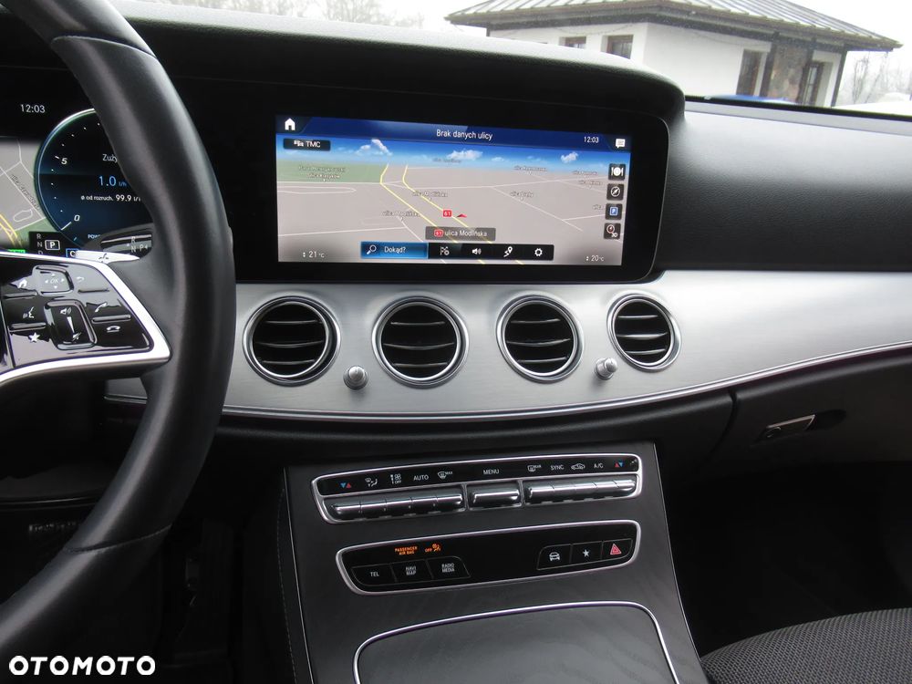 Mercedes-Benz Klasa E 220 d 4-Matic AMG - 17