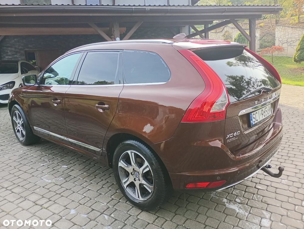 Volvo XC 60 D4 Geartronic Kinetic - 9