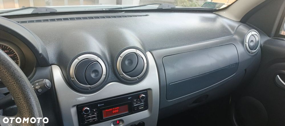 Dacia Duster dCi 110 FAP 4x2 Laureate - 4