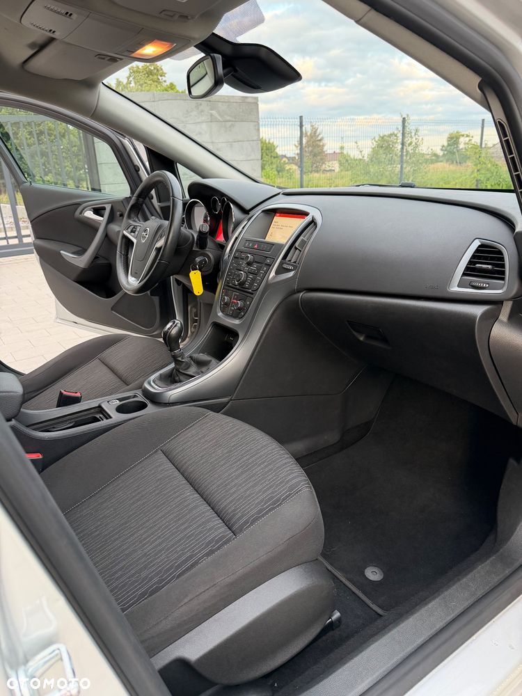 Opel Astra 1.4 T Sport - 28