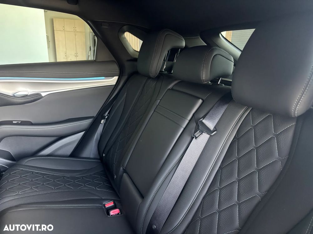 Byd Sealion 7 AWD Excellence - 12