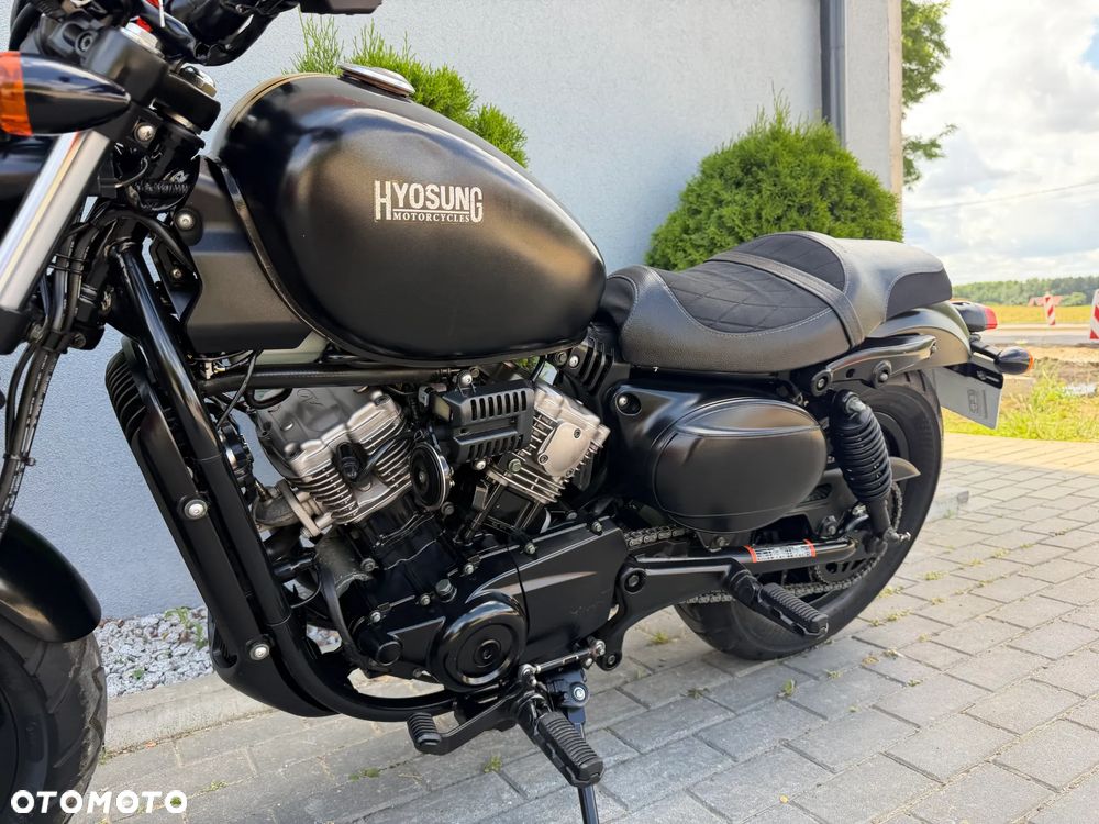 Hyosung GV - 33