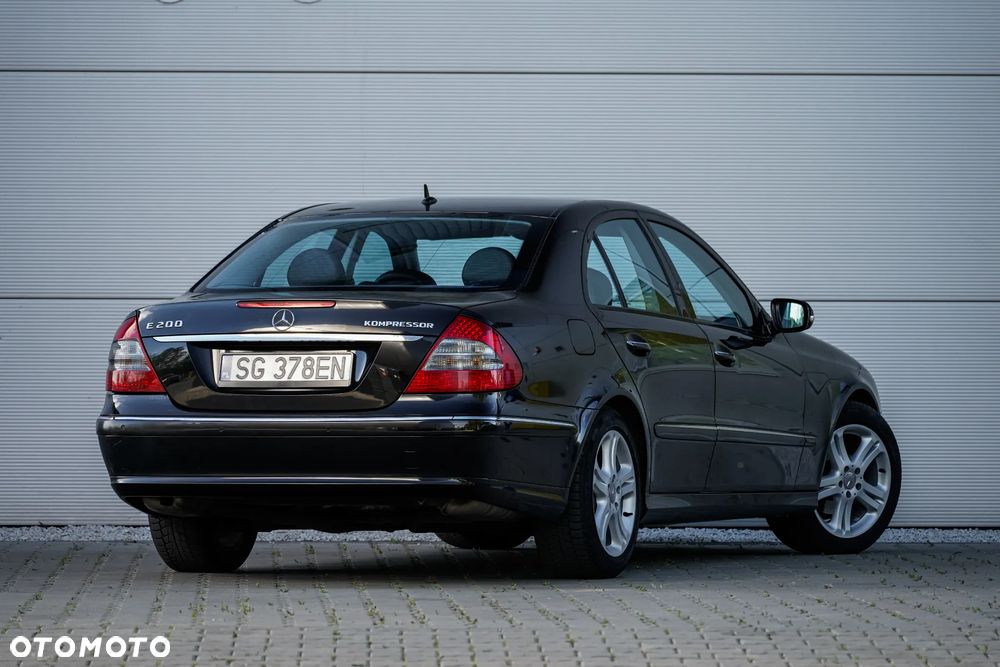 Mercedes-Benz Klasa E - 2