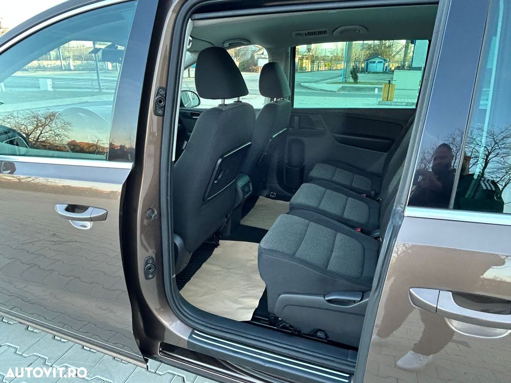 Volkswagen Sharan 2.0 TDI DSG BlueMotion Technology Highline - 6