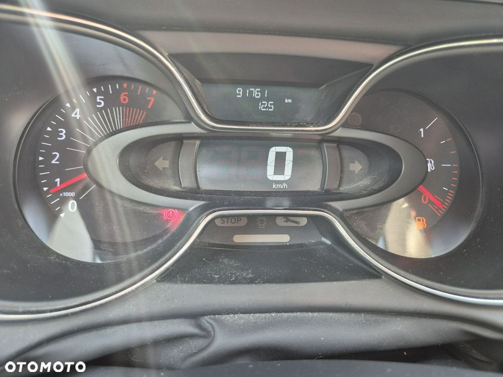 Renault Captur ENERGY TCe 120 LIMITED - 28