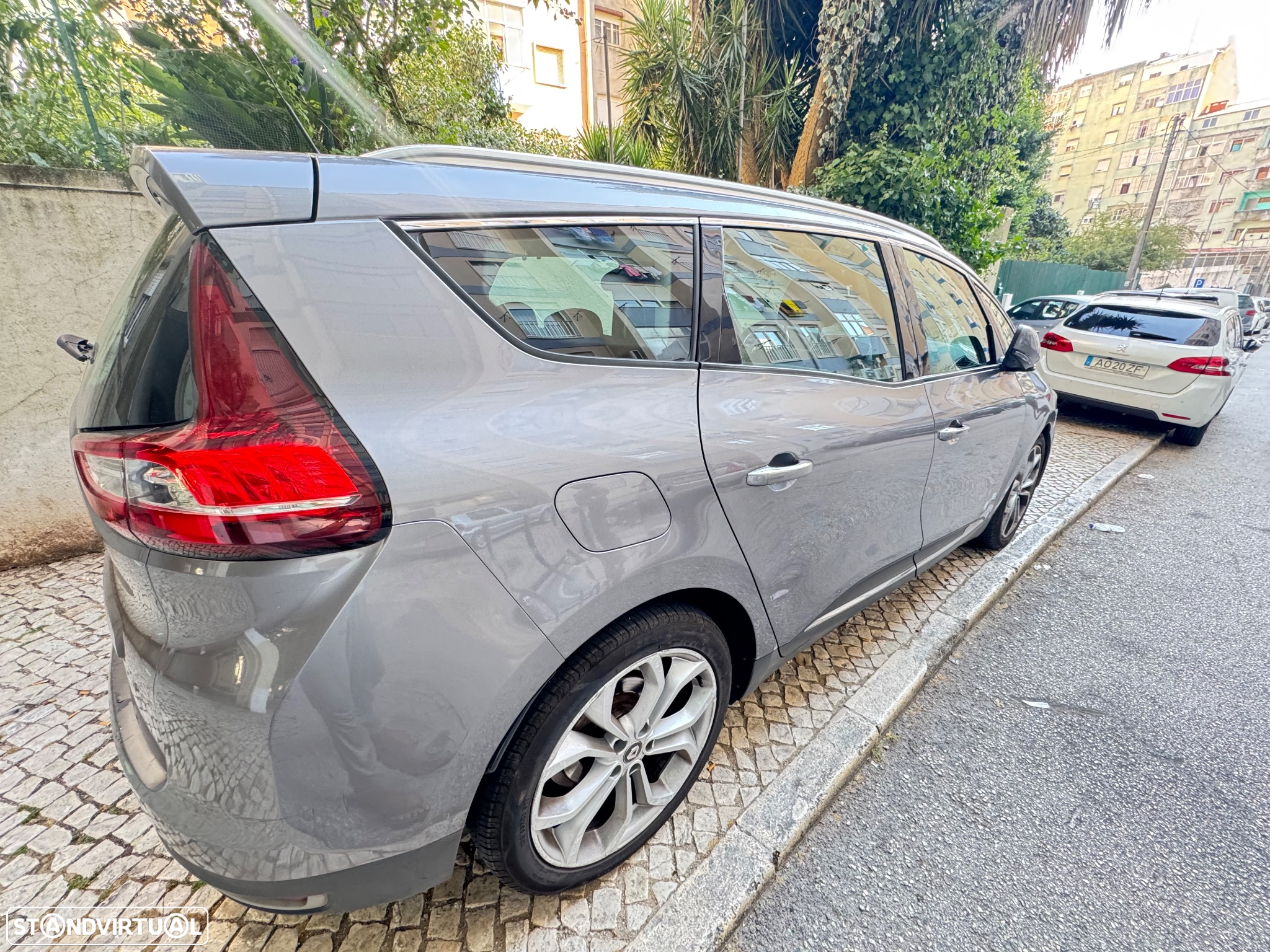 Renault Grand Scénic - 6