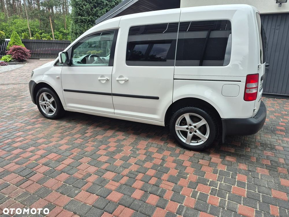 Volkswagen Caddy Trendline Mixt - 7