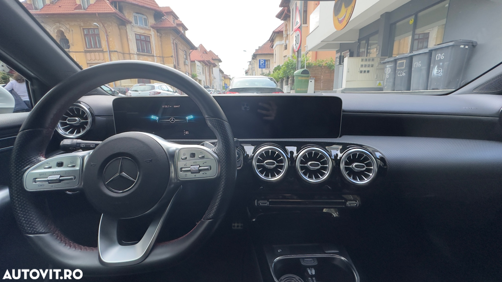 Mercedes-Benz A - 8