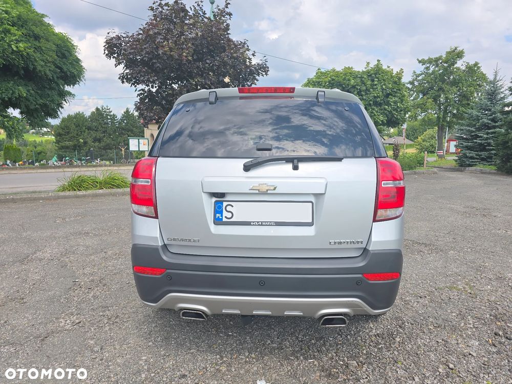 Chevrolet Captiva 2.2 D LTZ - 6