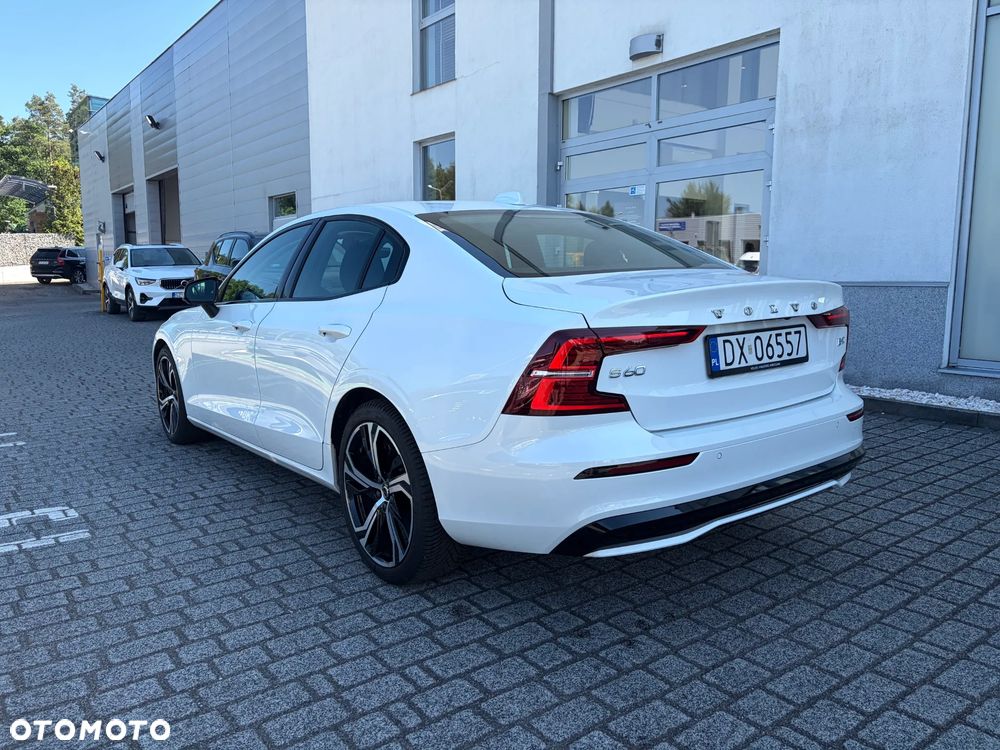 Volvo S60 B4 B Plus Dark - 8