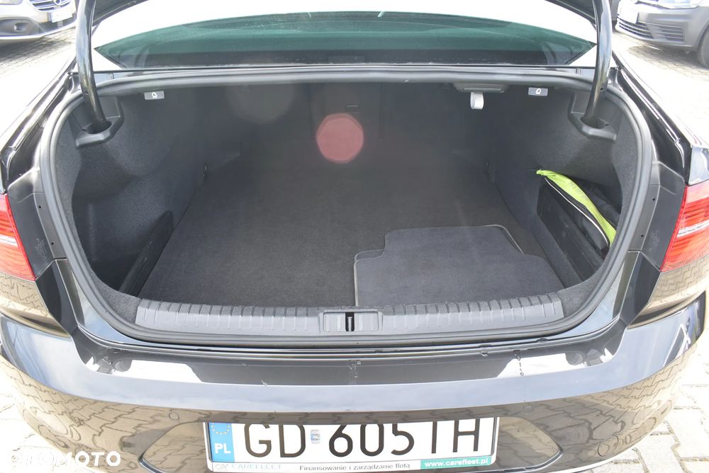 Volkswagen Passat 1.5 TSI EVO Highline DSG - 13