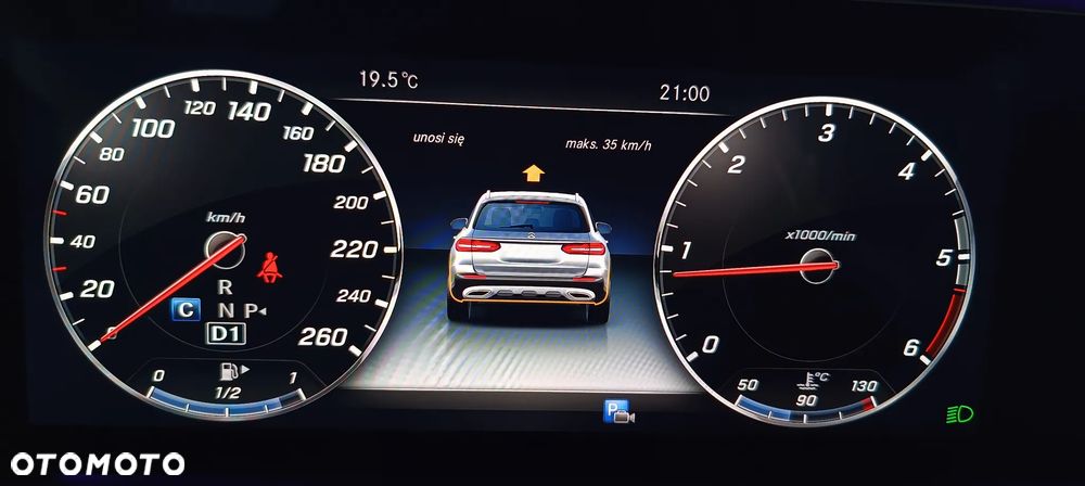 Mercedes-Benz Klasa E 220 d 4-Matic All-Terrain - 33