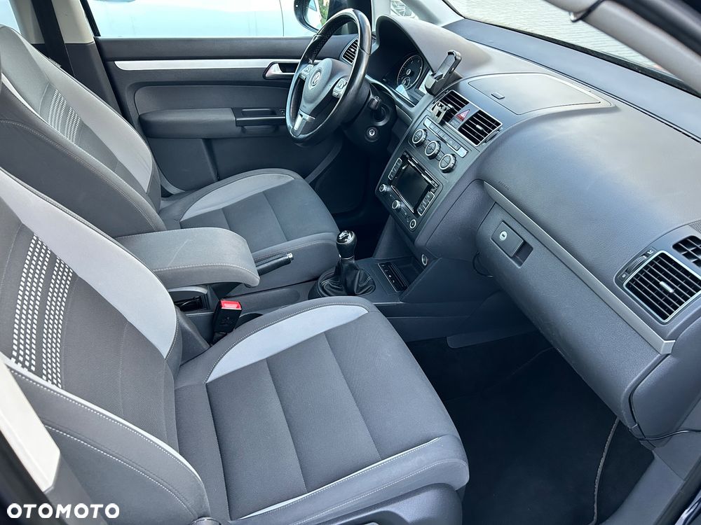 Volkswagen Touran 1.6 TDI DPF Life - 23