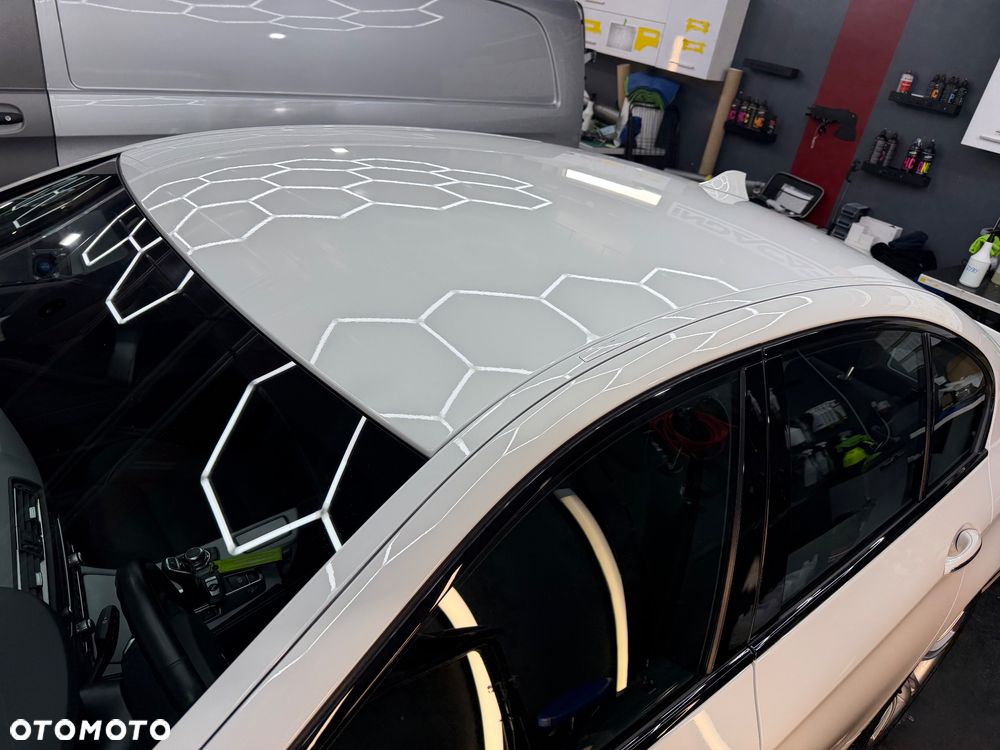 BMW Seria 5 520d - 8