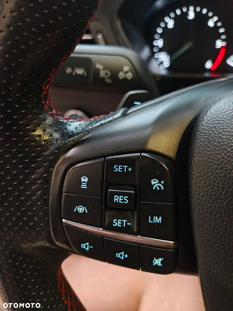 Ford Focus 1.5 EcoBlue ST-Line - 20