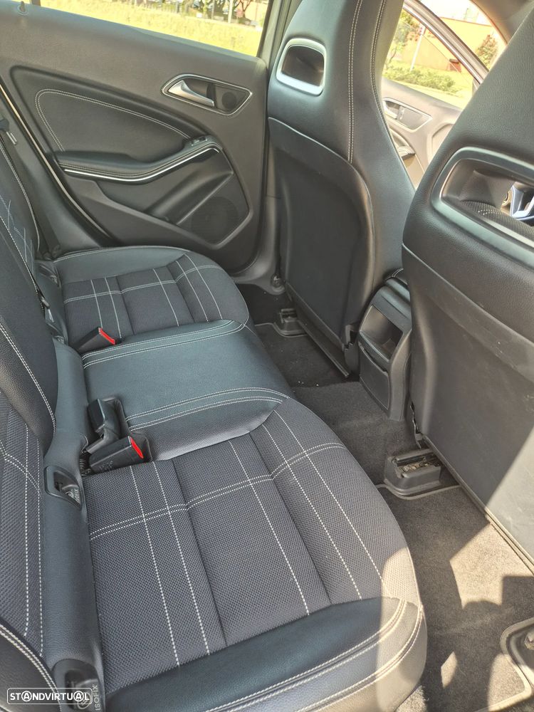 Mercedes-Benz A 180 CDI BE Edition Urban - 7