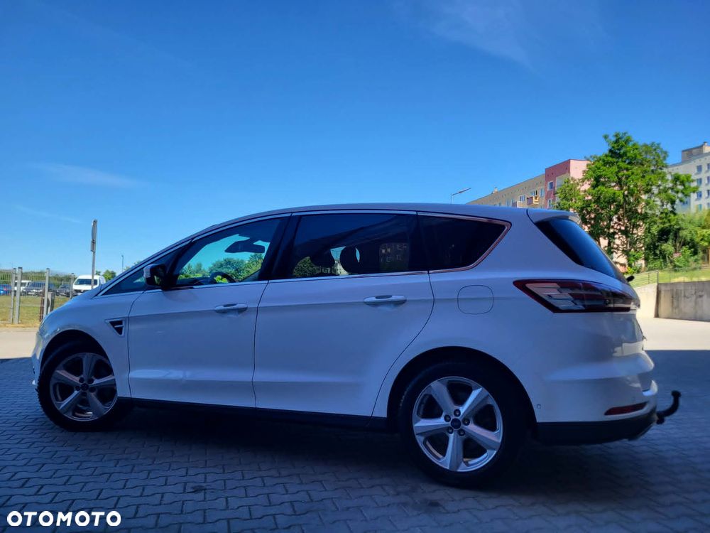 Ford S-Max 2.0 TDCi Titanium PowerShift - 23