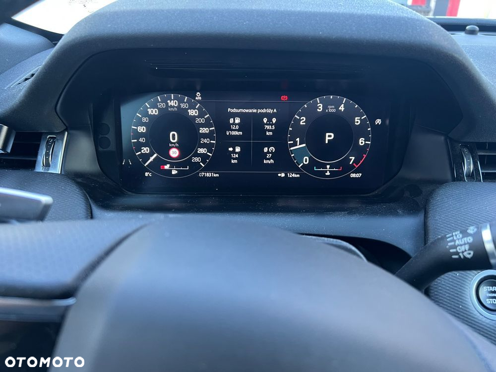 Land Rover Discovery Sport - 7