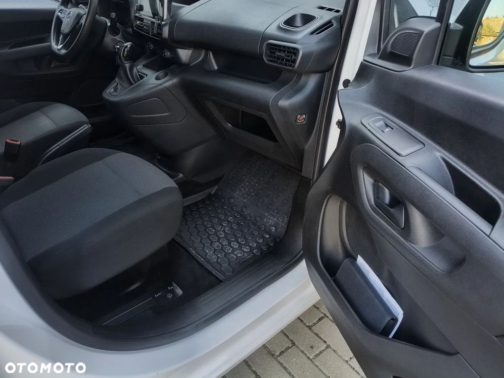 Opel Combo XL - 19