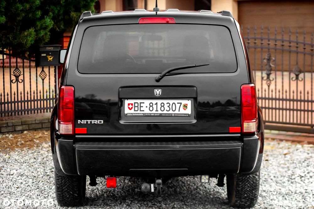 Dodge Nitro 3.7 V6 SLT - 11