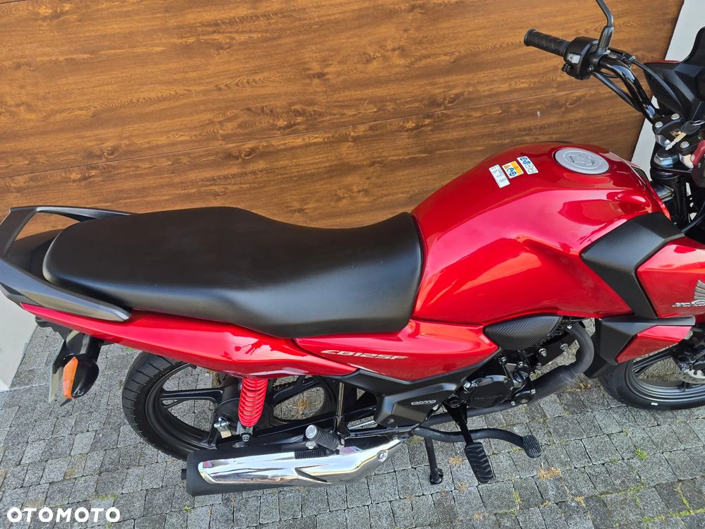 Honda CBF - 17