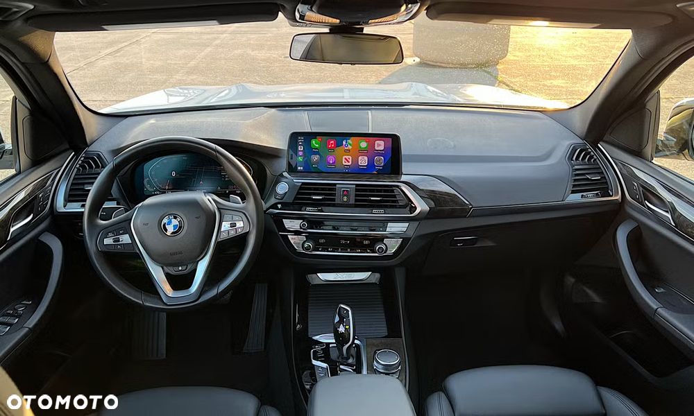 BMW X3 xDrive30i GPF Luxury Line - 8