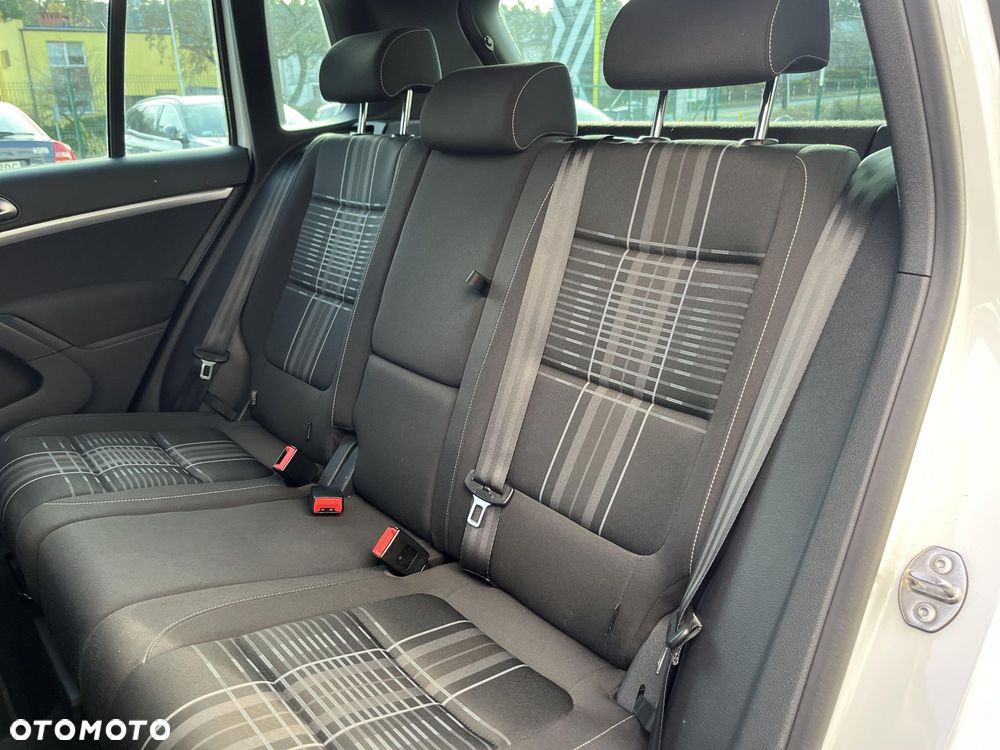 Volkswagen Tiguan 1.4 TSI Trend&Fun - 16