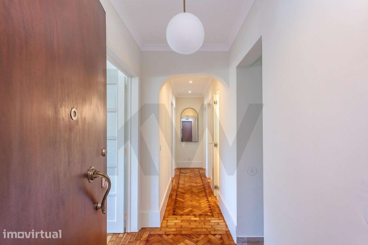 Apartamento T3 Remodelado para Arrendamento | Avenida de Roma, Lisboa - Grande imagem: 2/41