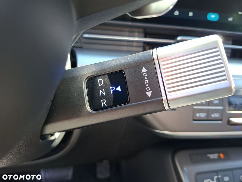Hyundai Kona 65kWh Executive Plus - 26