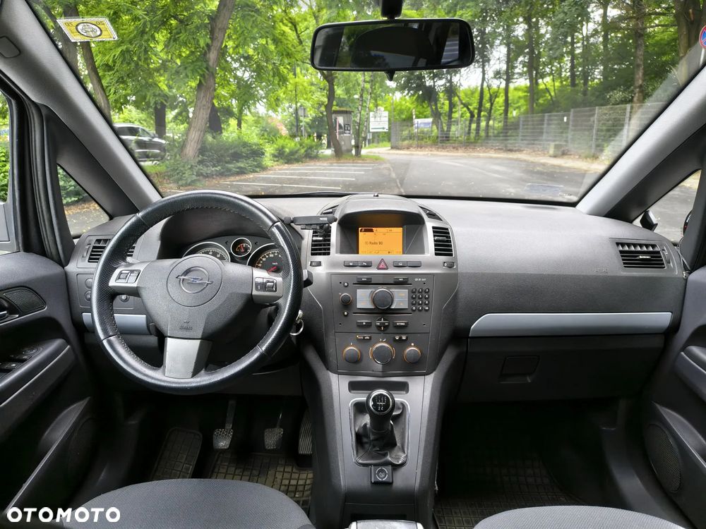 Opel Zafira 1.6 Cosmo - 12