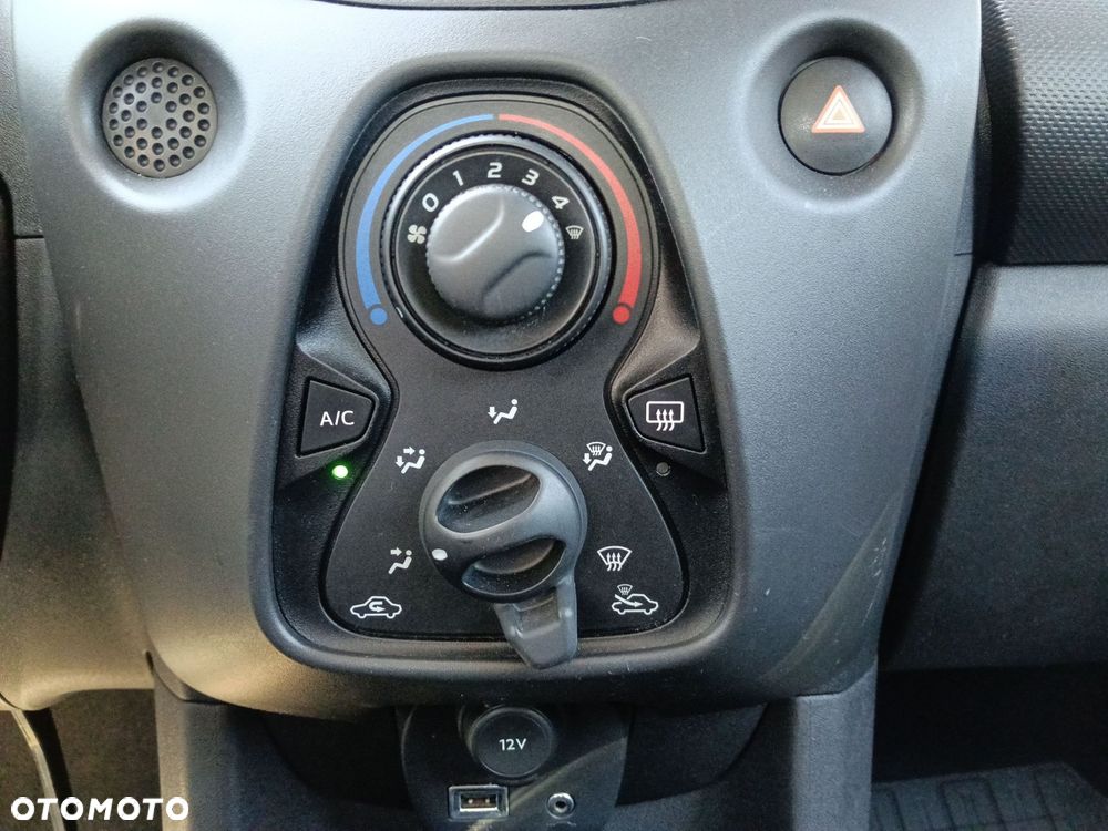 Toyota Aygo - 19