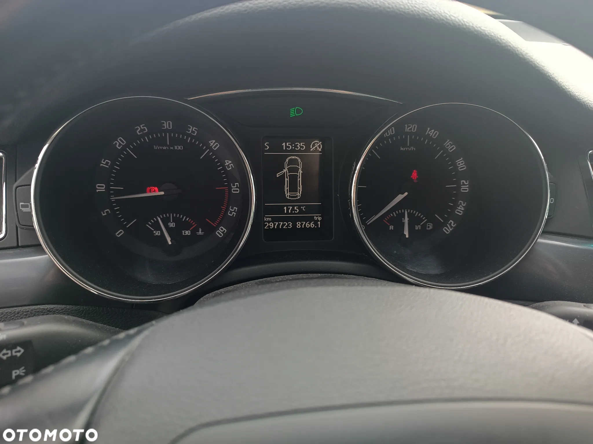 Skoda Superb 1.6 TDI Elegance Greenline - 6