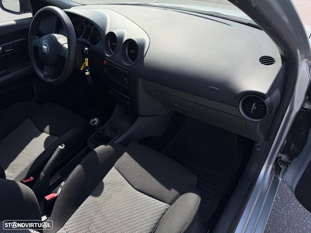 SEAT Ibiza 1.2 12V Reference - 7