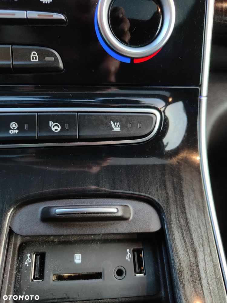 Renault Espace Energy TCe 200 EDC Initiale Paris - 29