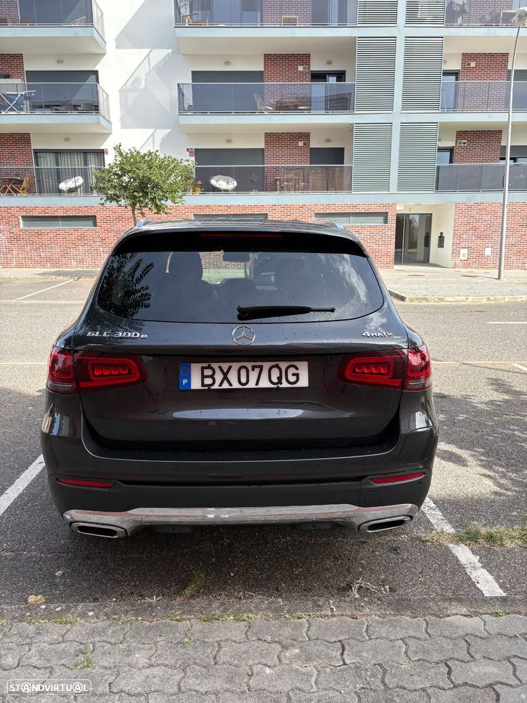 Mercedes-Benz GLC 300 e 4Matic - 5