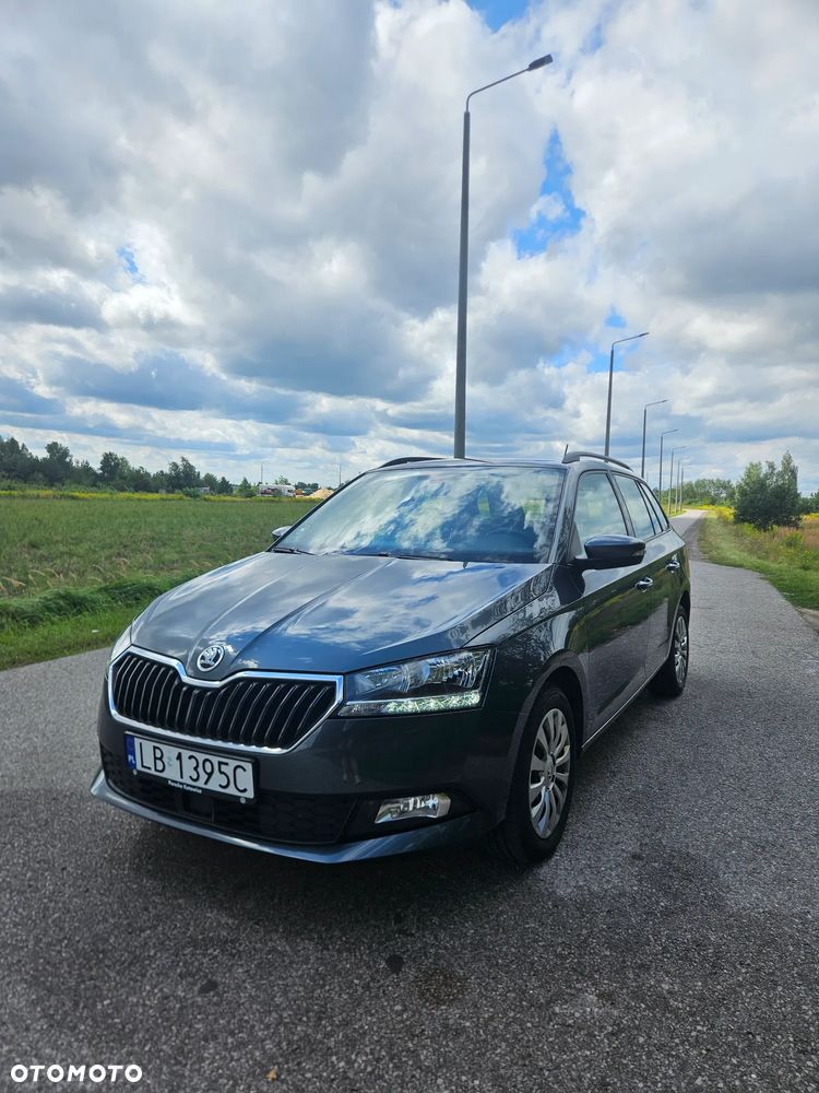 Skoda Fabia 1.0 TSI Selection - 2