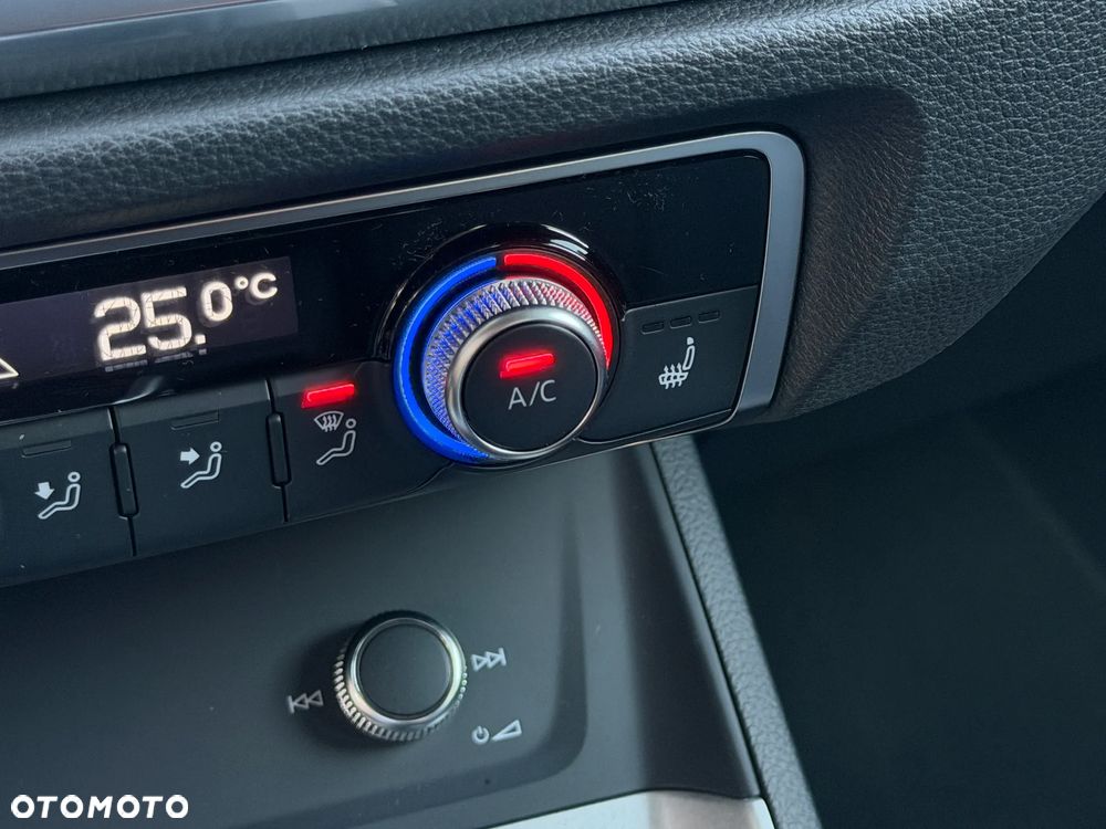 Audi Q3 Sportback 35 TFSI S tronic - 20