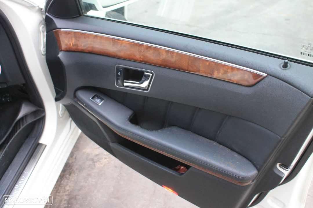 Mercedes-Benz E220 - 13