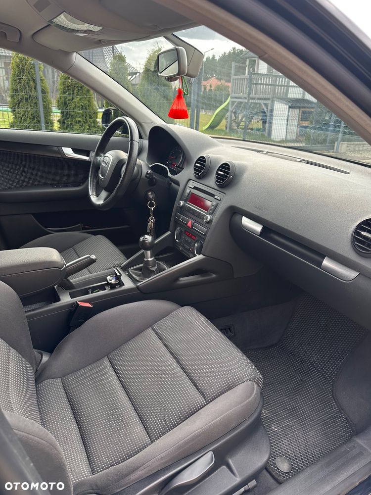 Audi A3 Sportback 1.4 TFSI Ambiente - 13