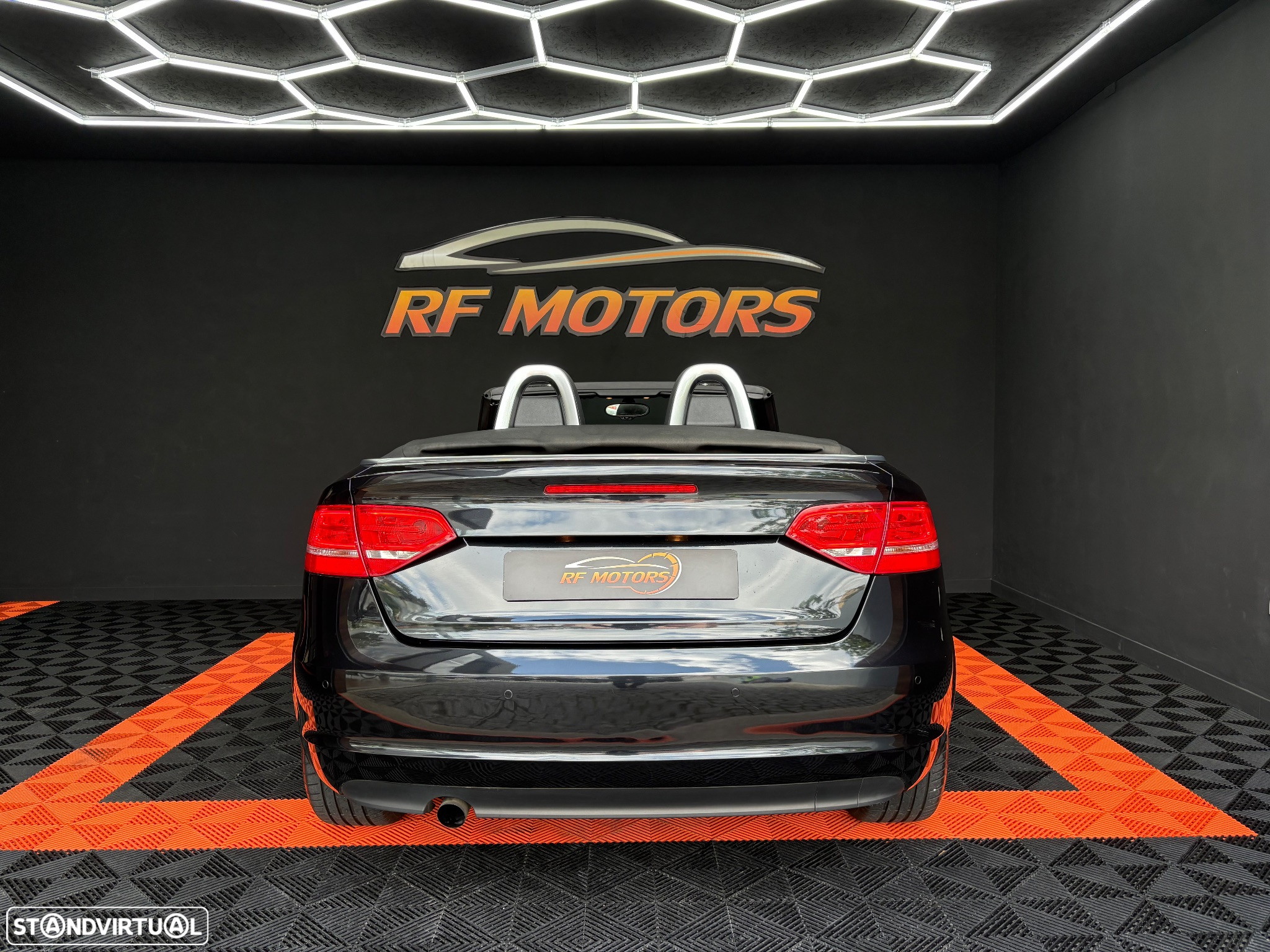 Audi A3 Cabrio 1.6 TDi S-line - 25
