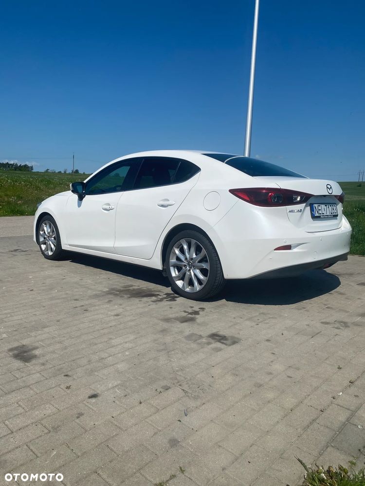 Mazda 3 - 5