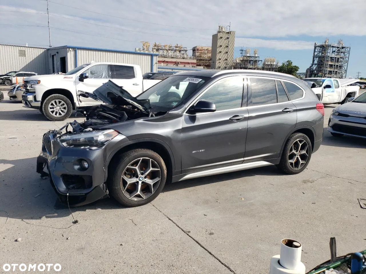 BMW X1 xDrive25i Advantage - 2