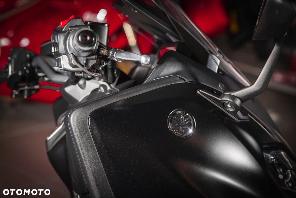 Yamaha Tmax - 8