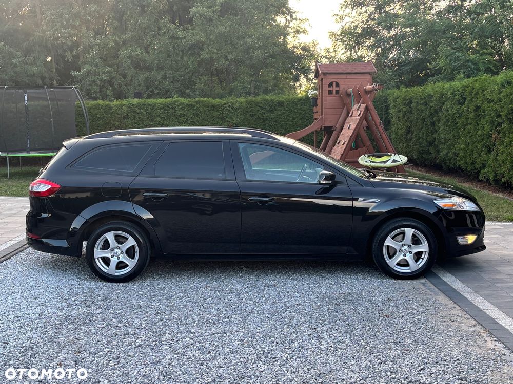 Ford Mondeo - 11