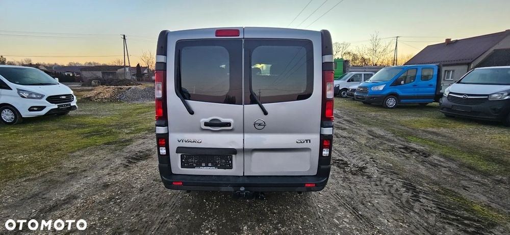 Opel Vivaro - 6
